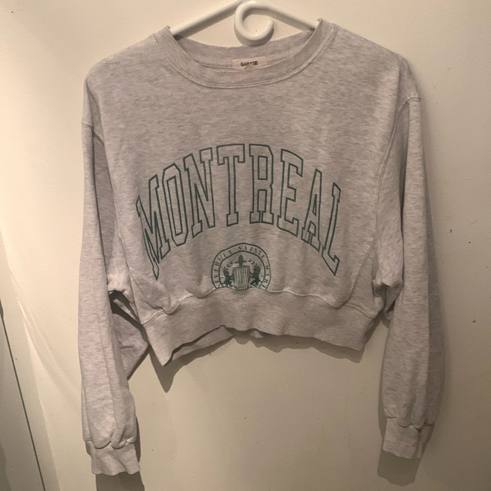 Trendy Garage Crop Top Crewneck Sweater University Sainte Mari Montreal SZ Small
